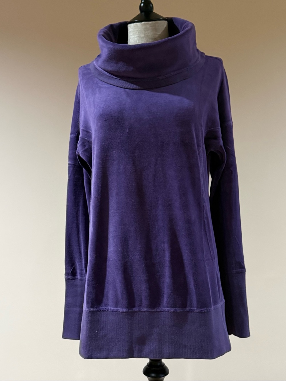 MARC New York Purple Velvet Turtleneck 
Long-Sleeve Women's Active Top Size S